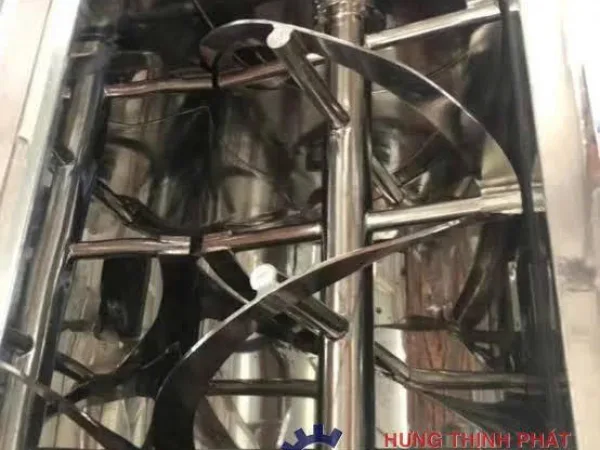 Máy trộn inox nằm ngang 500L